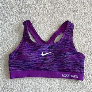 Nike Pro Dri Fit women’s medium sports bra